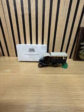 Department 56 Heritage Village Collection 1919 Bachman Wilcox Truck